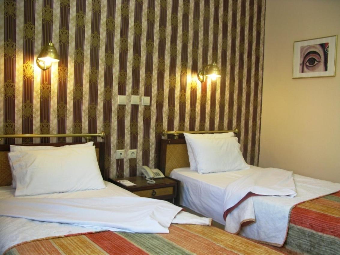 Olympos Hotel Komotiní Extérieur photo